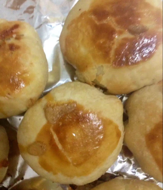 泳式鲜肉榨菜月饼