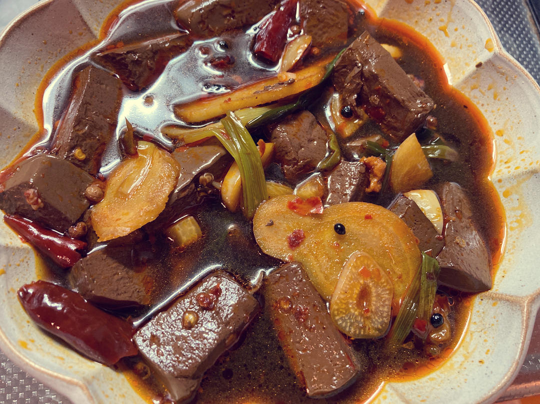 麻辣鸭血