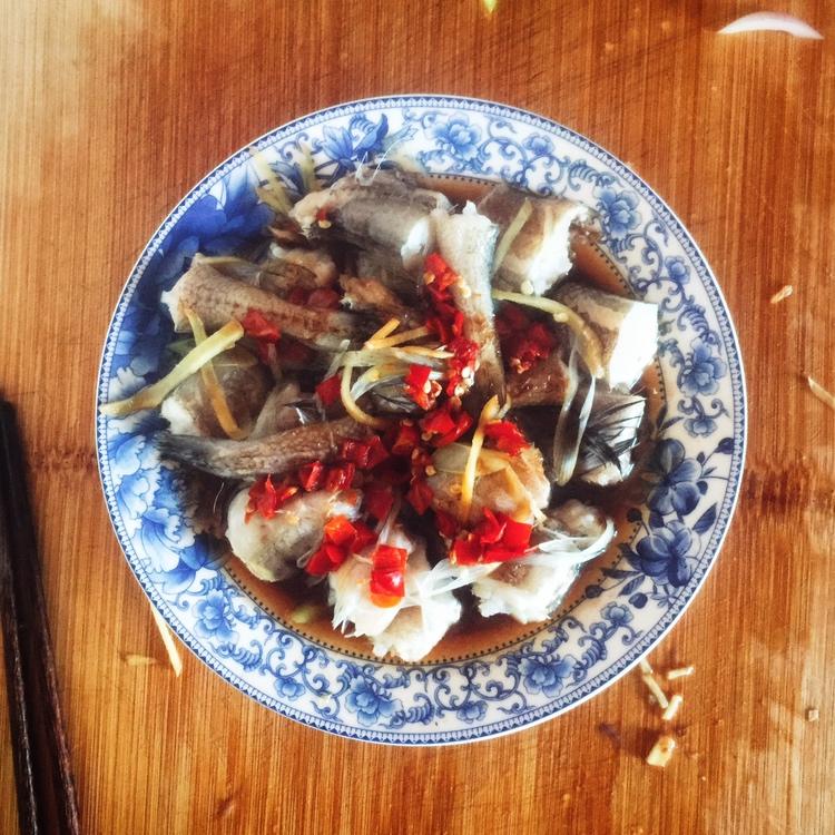 剁椒蒸九肚鱼