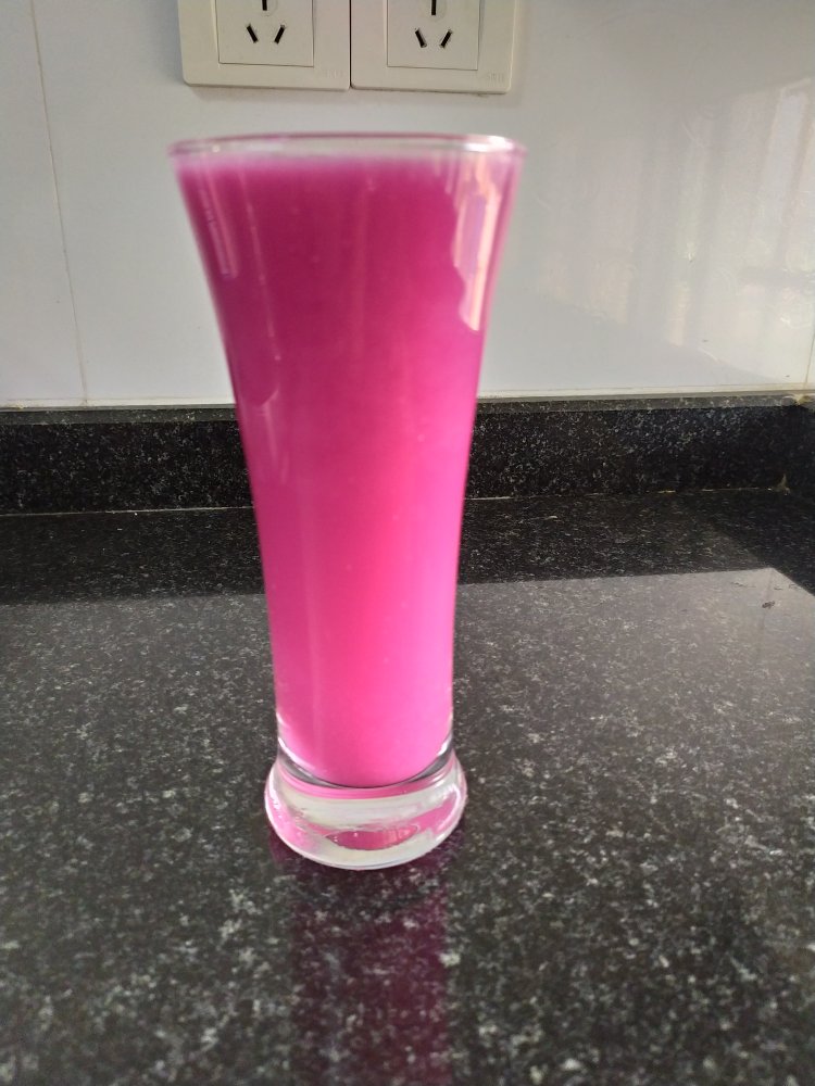 紫甘蓝柠檬汁（粉红柠檬汁）