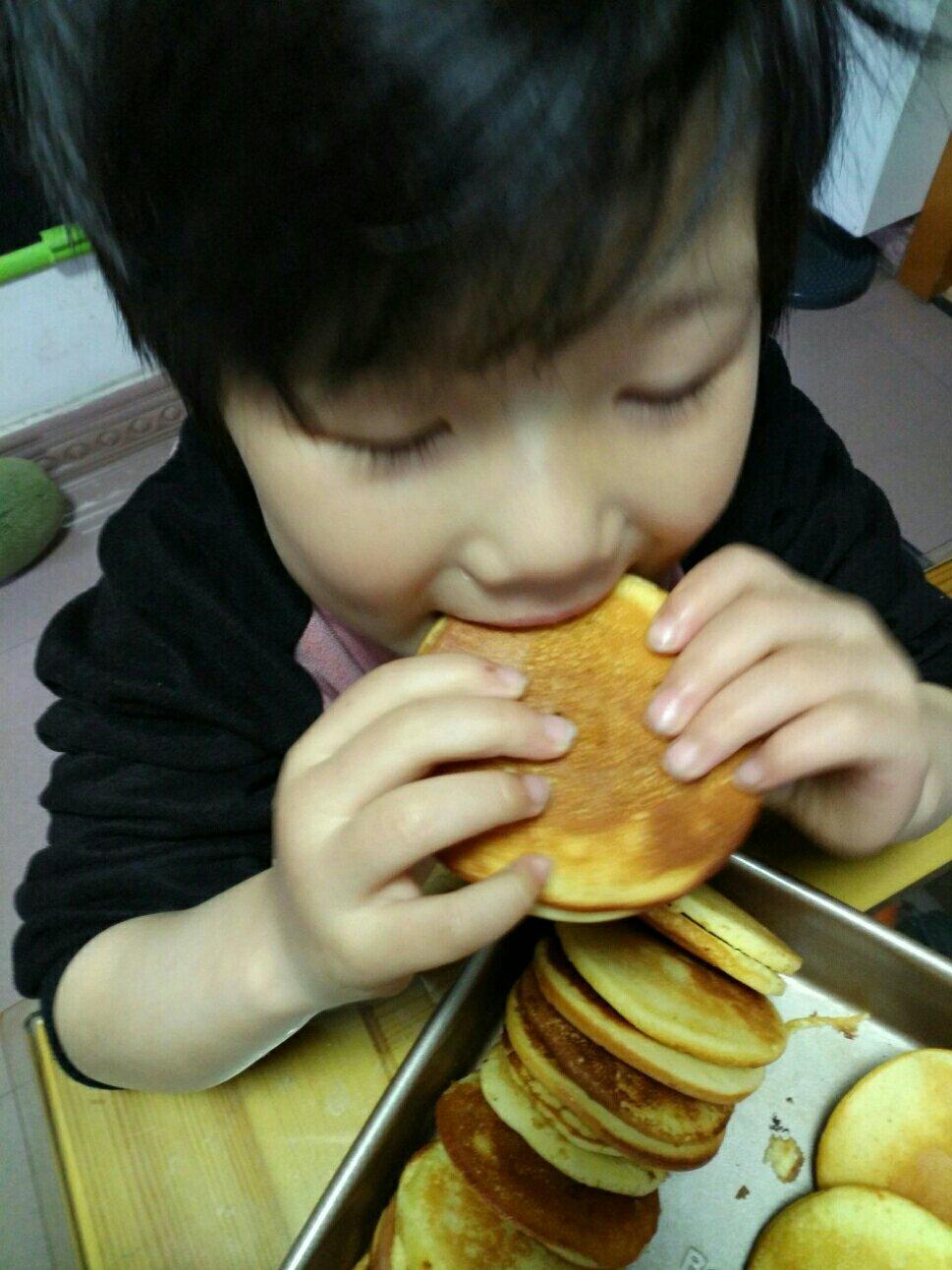 松饼 铜锣烧--全蛋打发 放一周也不会变硬