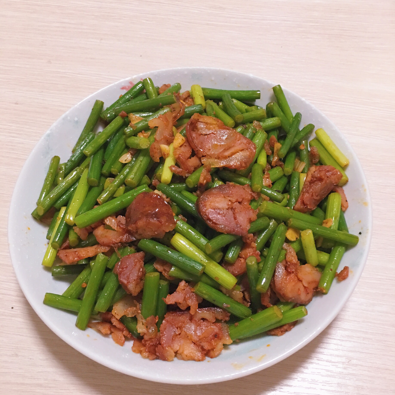 家常菜之蒜苔炒腊肠