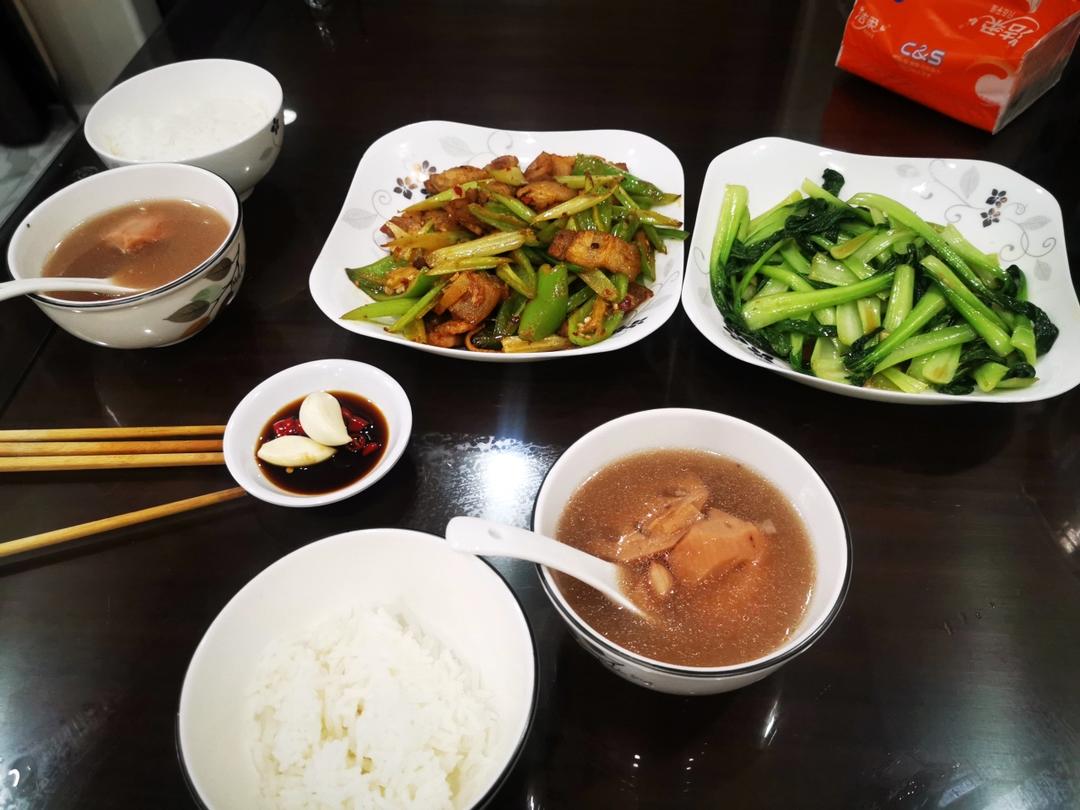 广式排骨莲藕汤（高压锅版）
