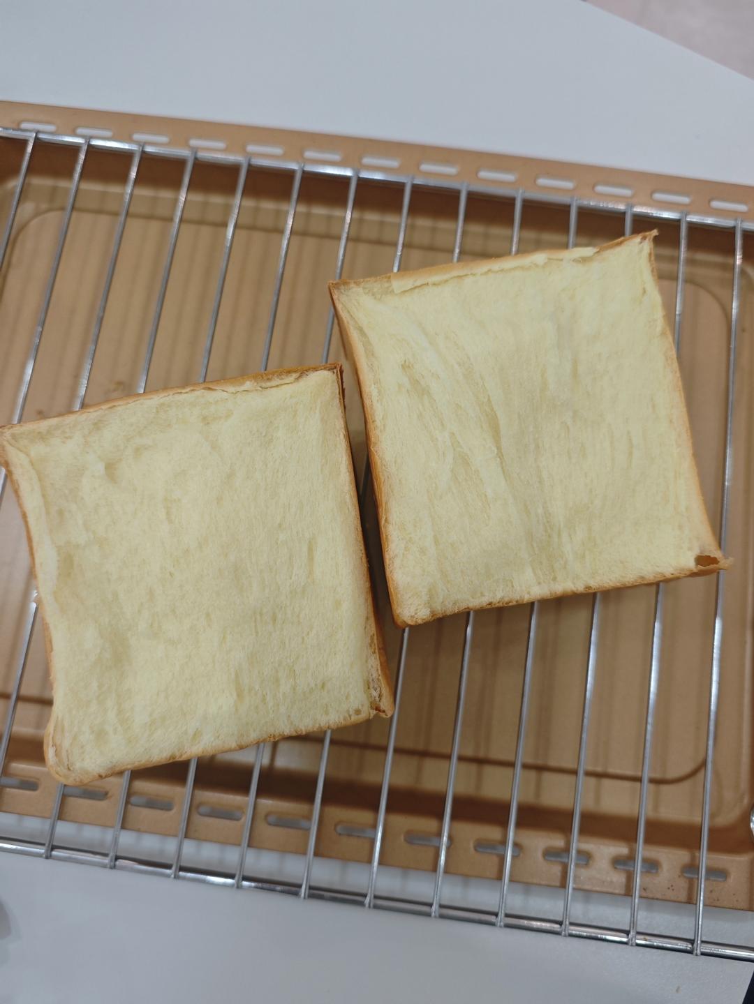 升级版奶香手撕吐司
