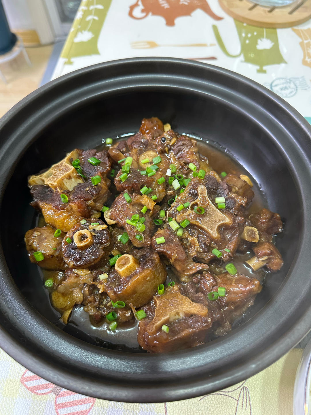 红烧牛尾