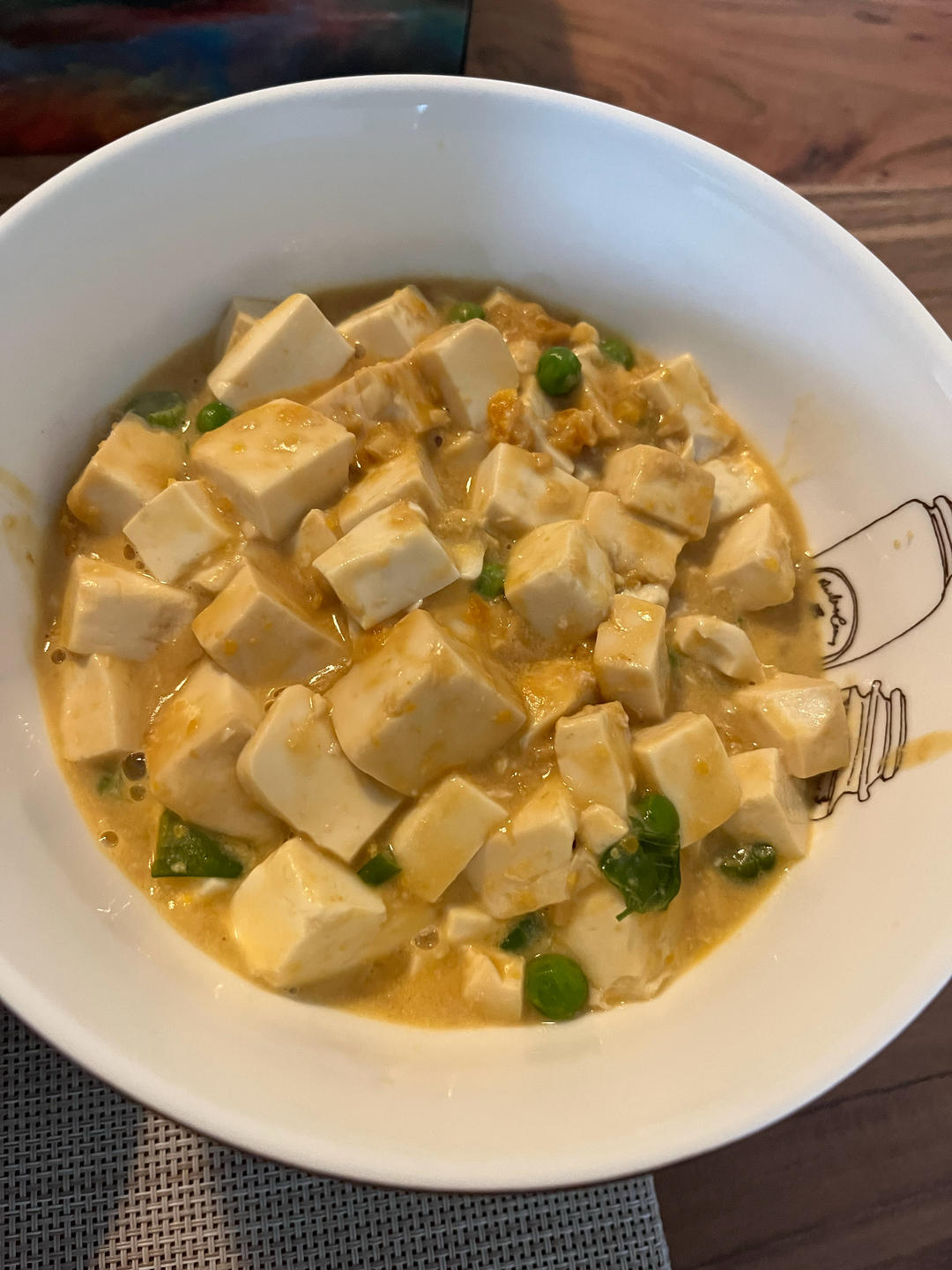 营养又鲜香的咸蛋黄豆腐煲