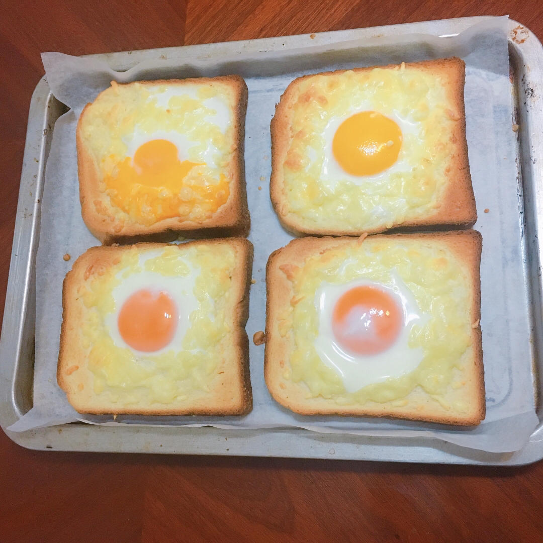 鸡蛋芝士烤吐司