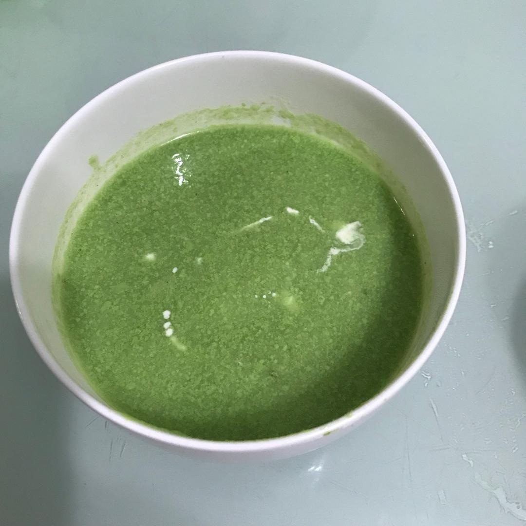 奶油西兰花浓汤