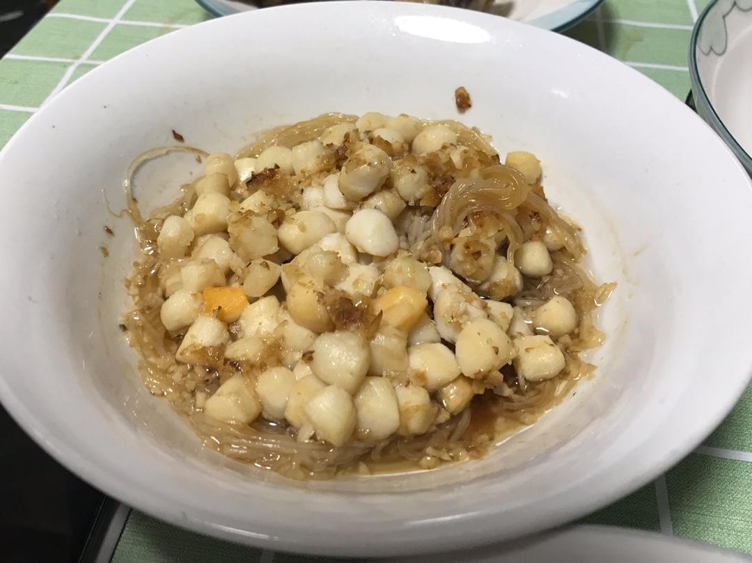 蒜蓉扇贝肉蒸粉丝