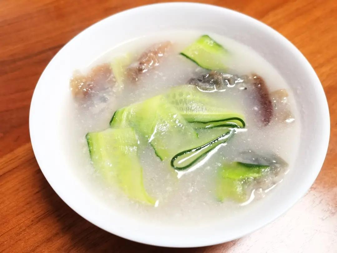 黄瓜皮蛋汤