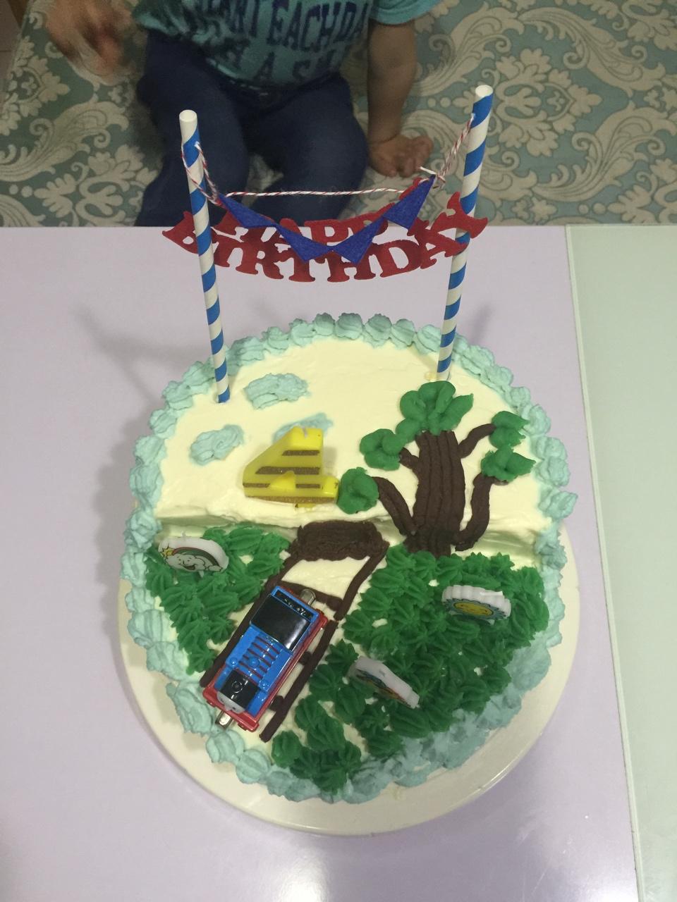 托马斯场景蛋糕