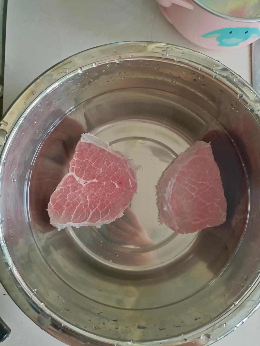 牛肉松 8月龄 不用辅食机的做法 步骤1