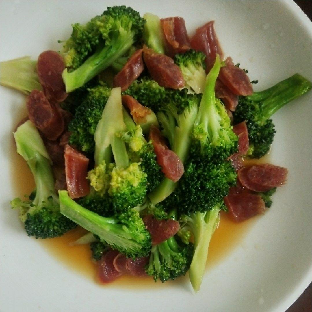 清炒西兰花火腿