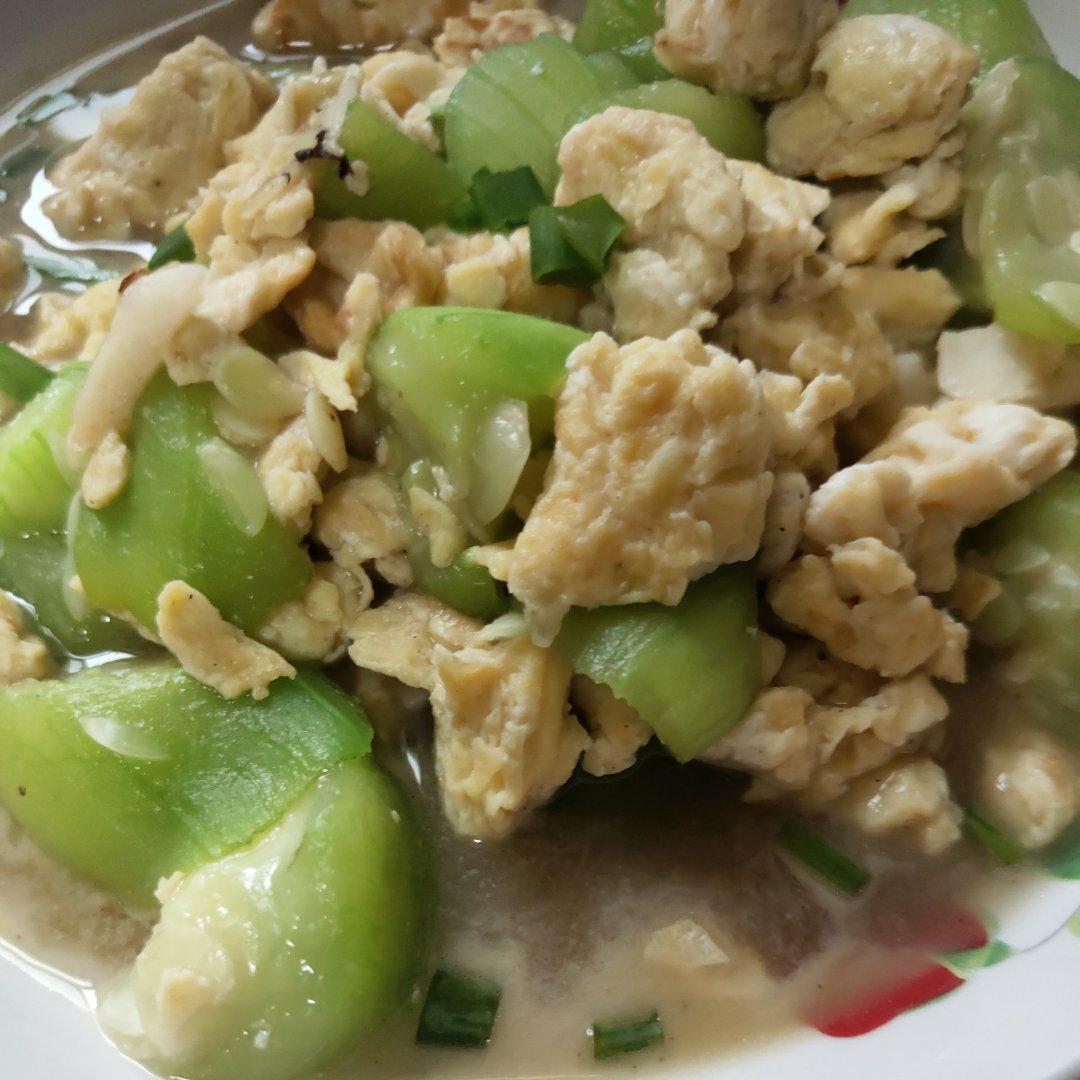 简单快手，五分钟搞定的丝瓜炒蛋