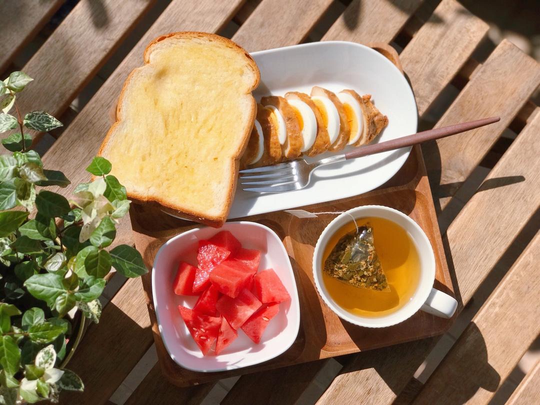 早餐•2018年5月15日