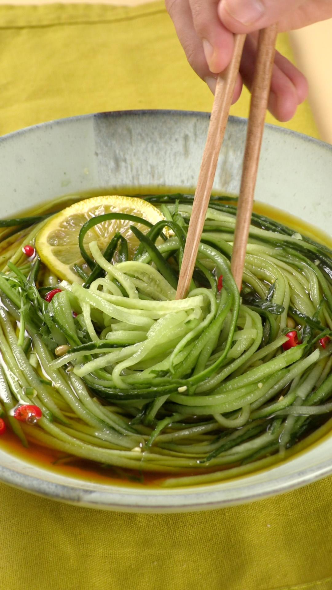 快手捞汁黄瓜的做法