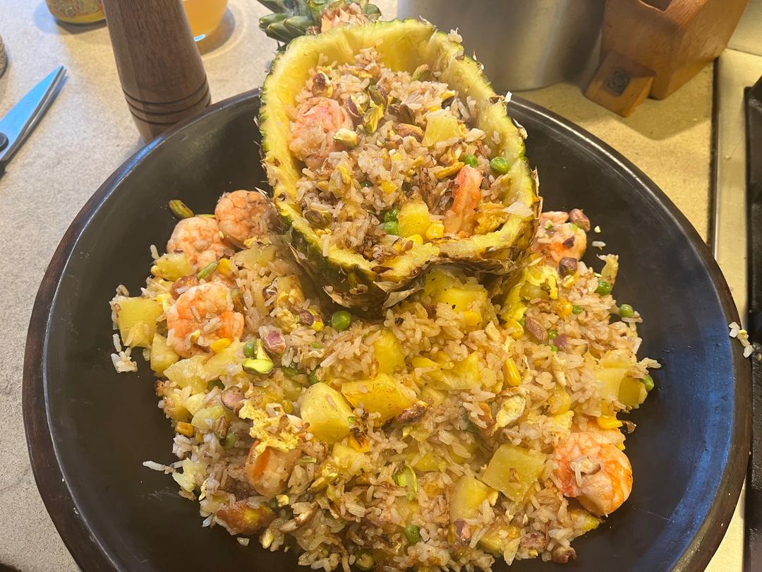 夏天当然要吃菠萝🍍炒饭🍤