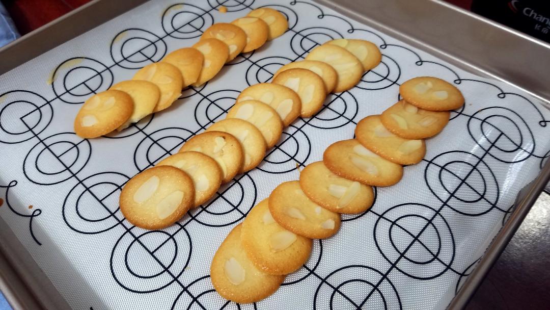 薄脆杏仁瓦片
