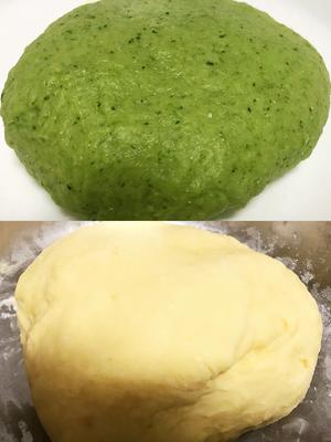 简单好看的菠菜豆沙面包的做法 步骤3