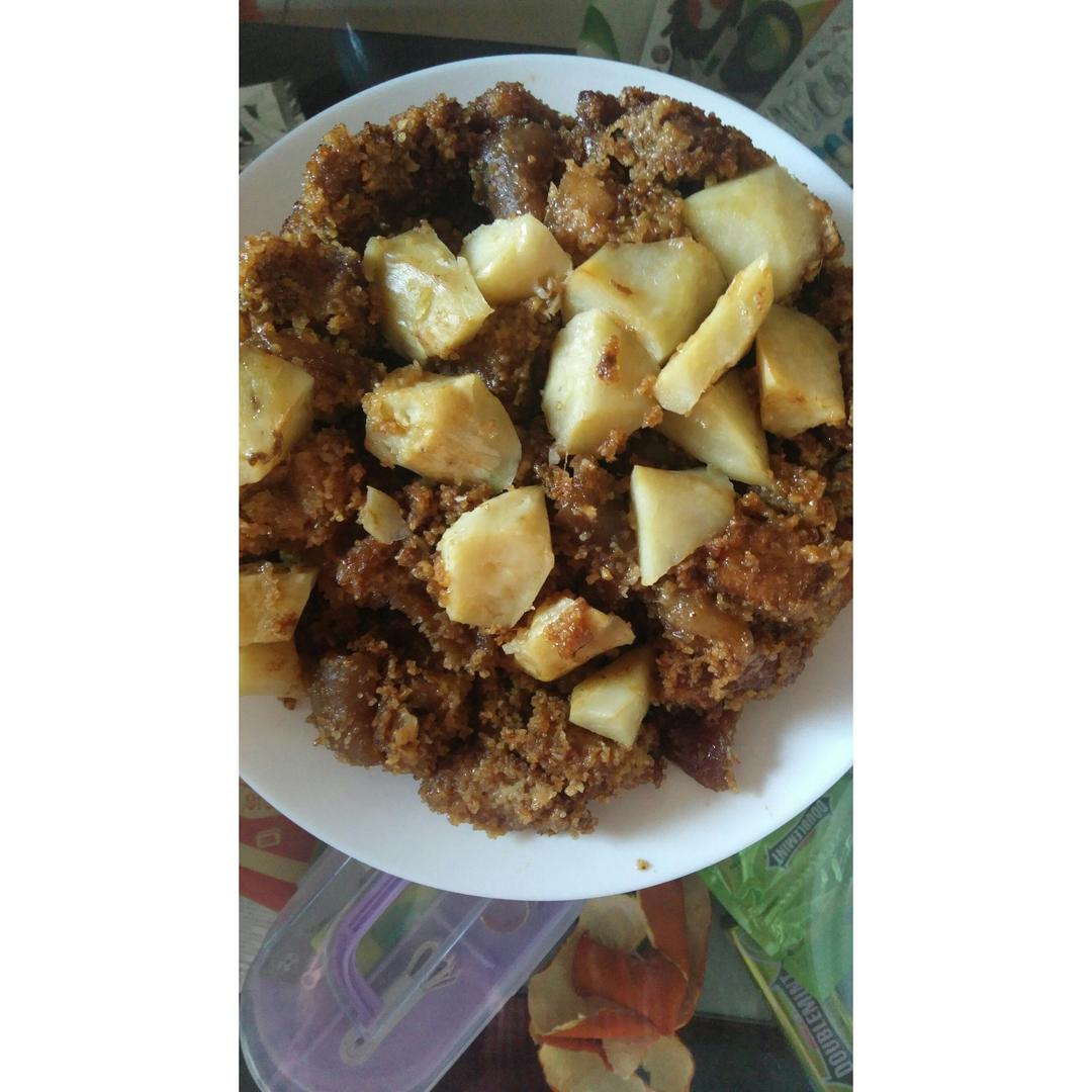 土豆粉蒸肉