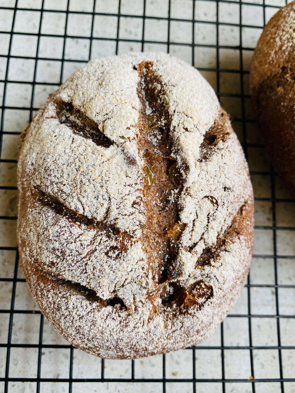 100%纯黑全麦吐司🍞