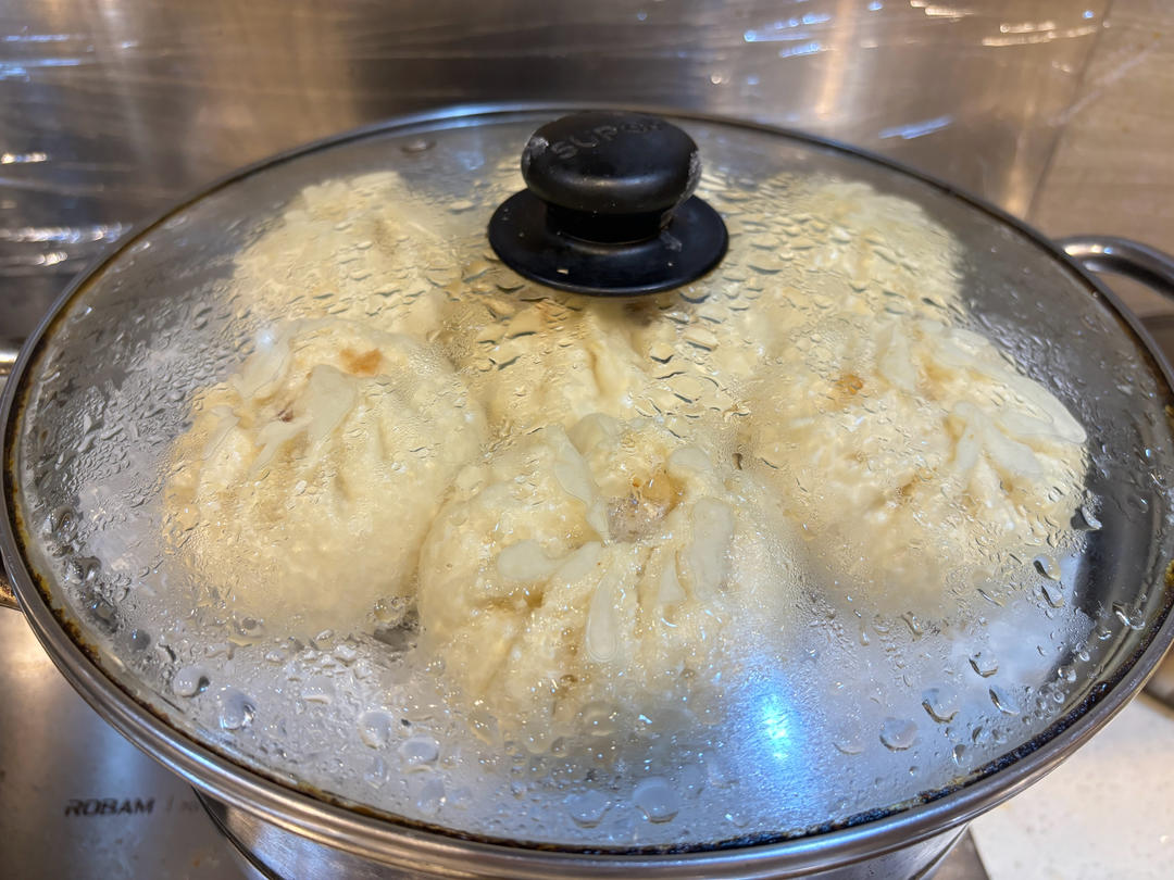 油渣萝卜丝包子