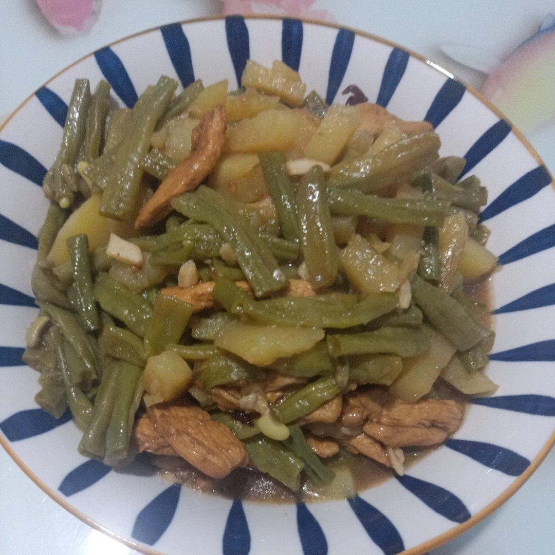 豆角土豆炒肉(超级下饭)