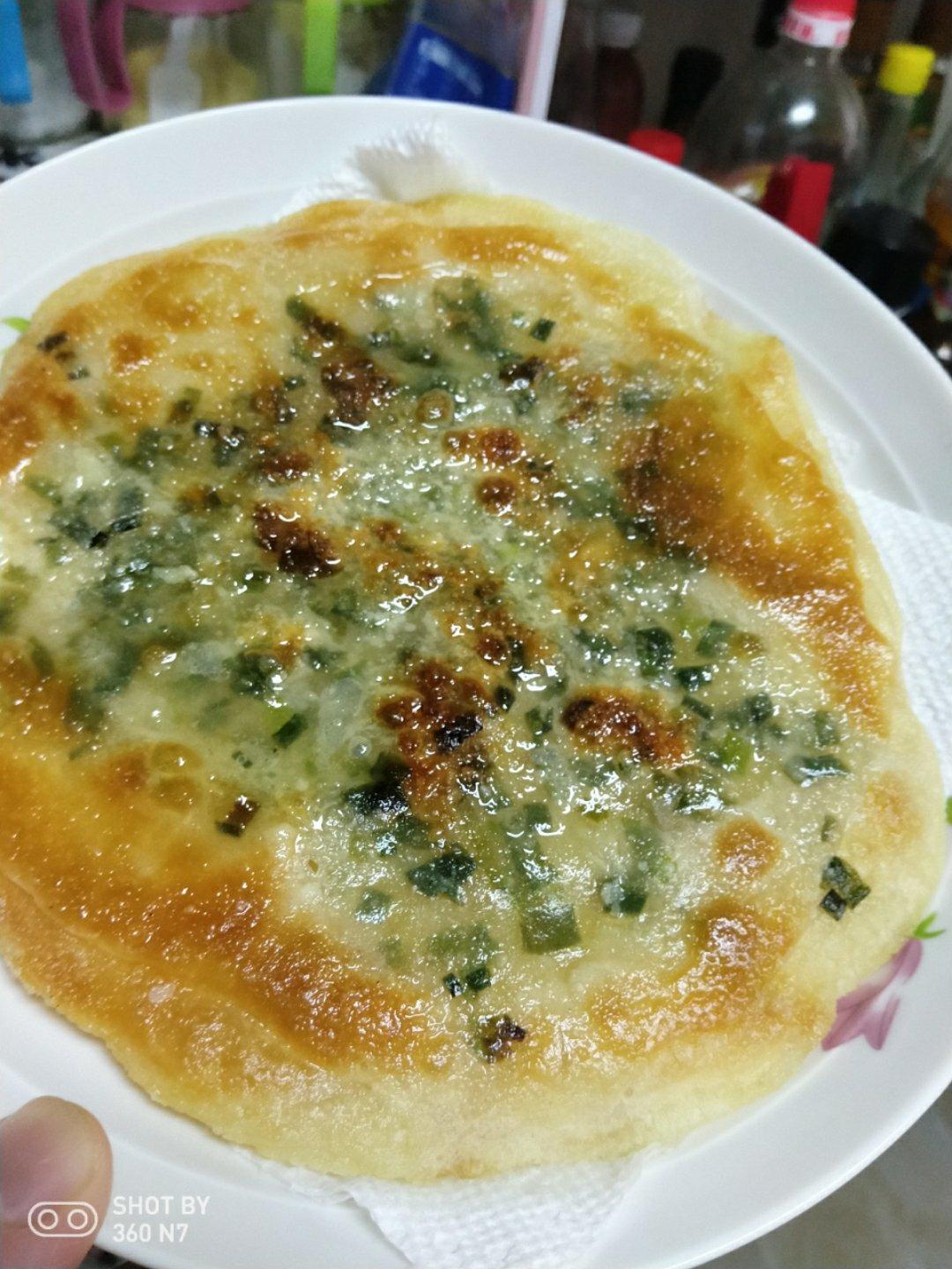 葱油饼（饺子皮版）