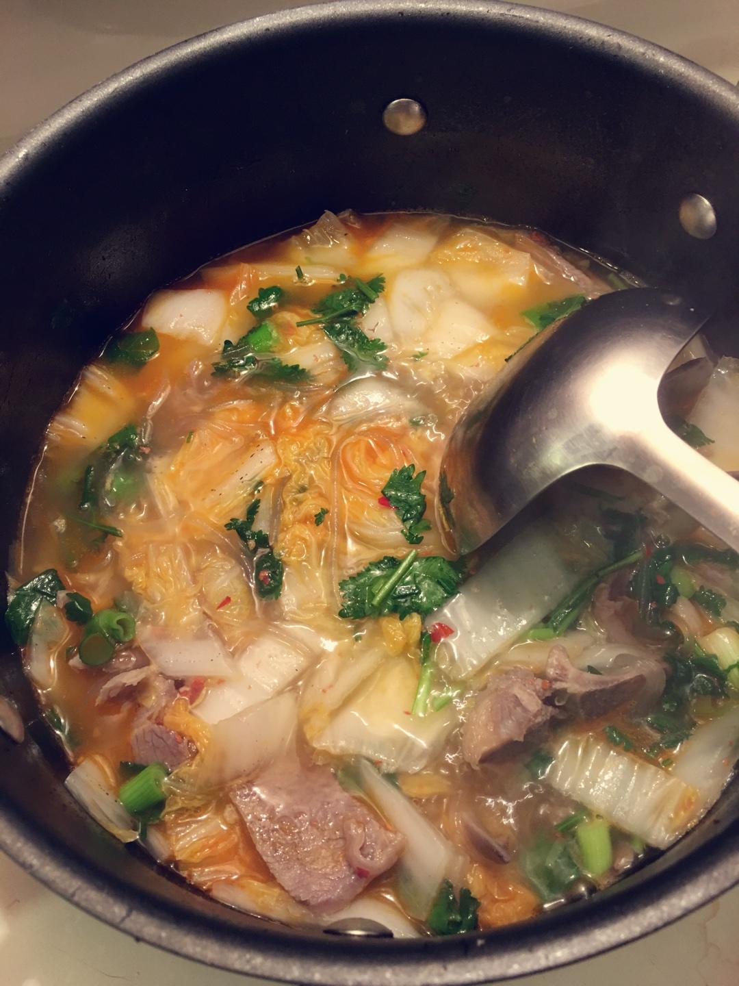 传统红汤羊肉汤的做法