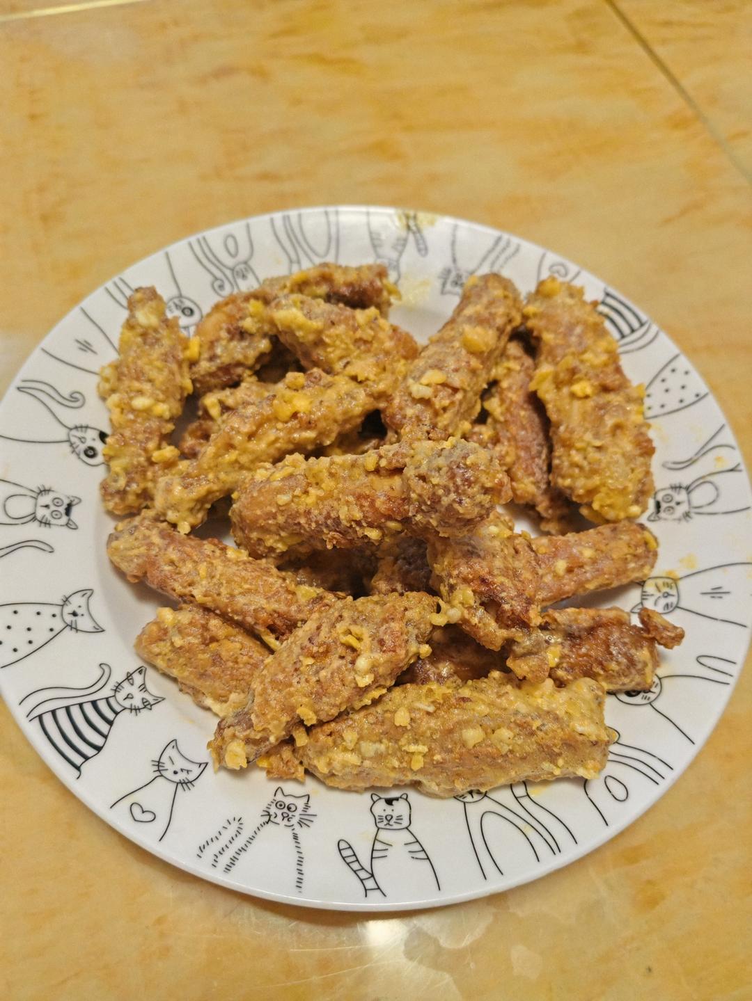 【鸡翅新吃法】咸蛋黄焗鸡翅
