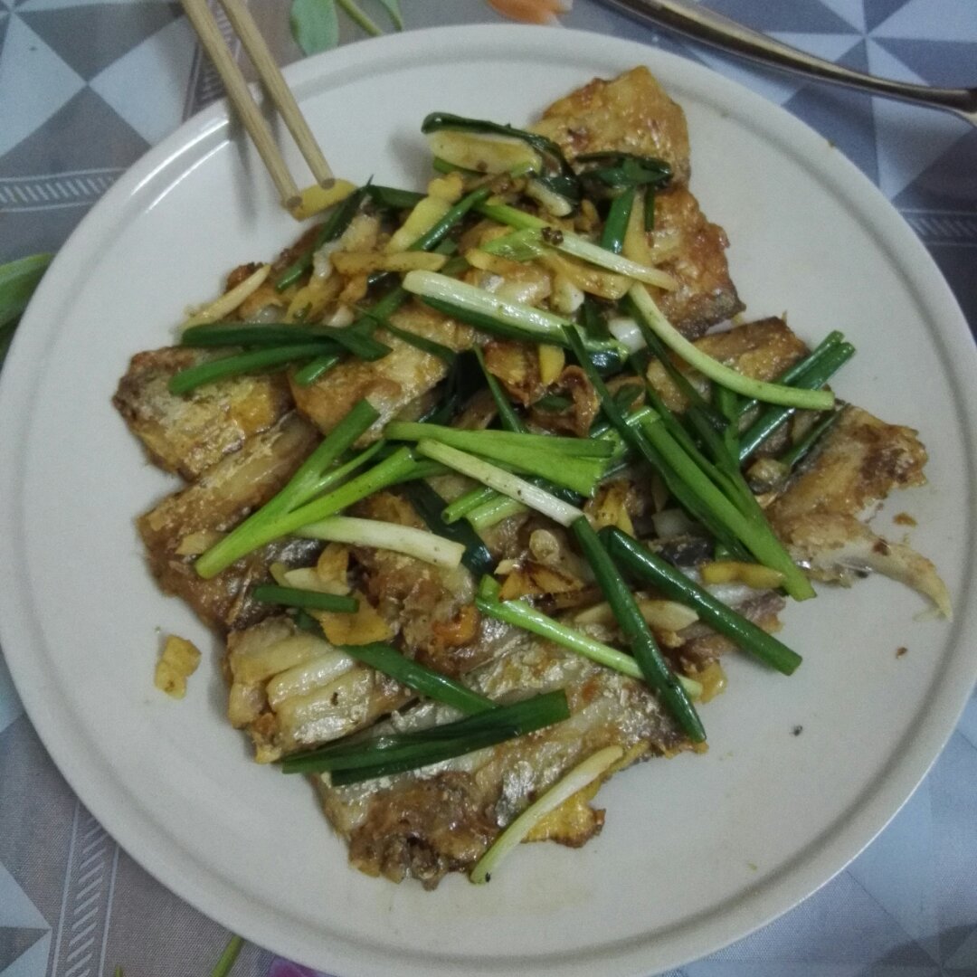 红烧带鱼