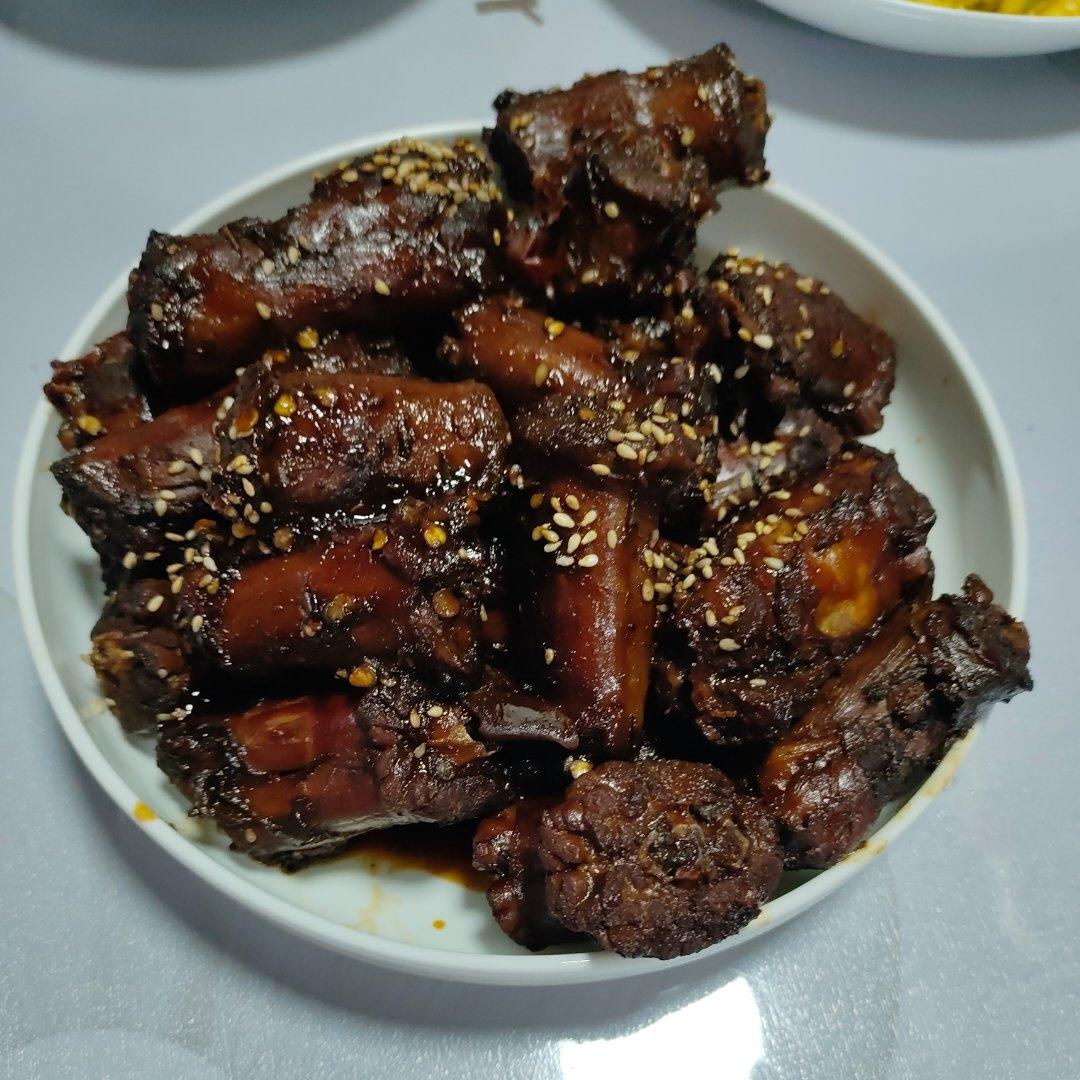 周黑鸭版鸭脖子（好吃到舔手指）