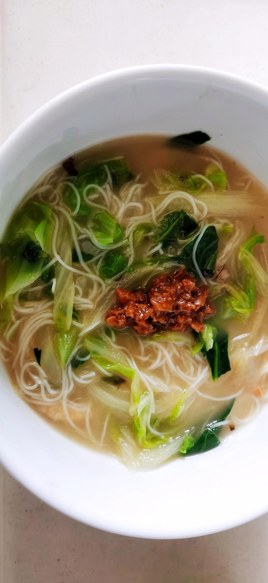白菜虾干面