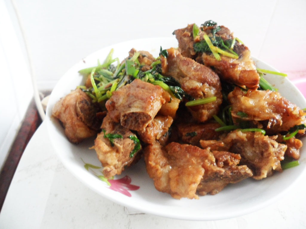 生炒排骨
