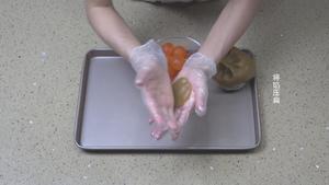 广式蛋黄月饼（75克、50克、各种规格都有）的做法 步骤20