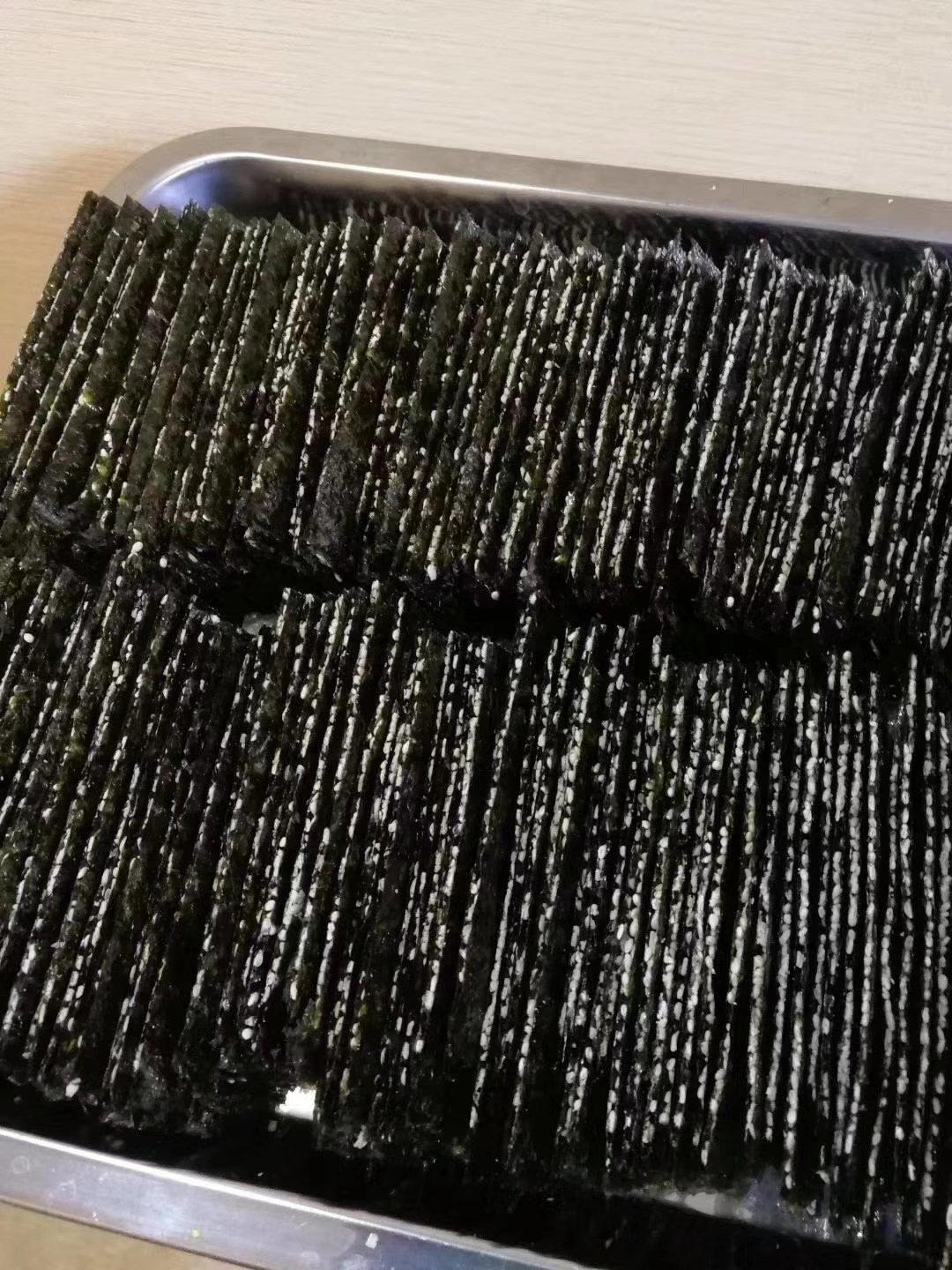 芝麻夹心海苔