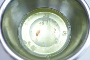 红丝绒海盐奶盖卷/🍓草莓乳酪奶盖卷的做法 步骤9