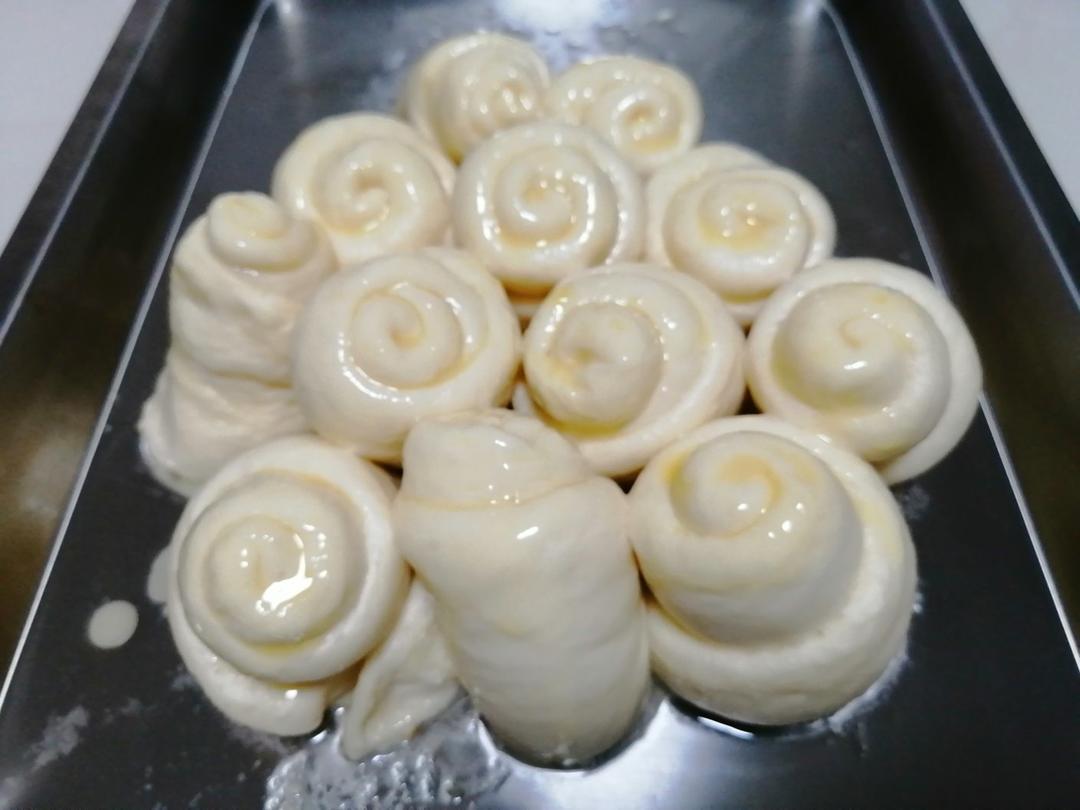 脆底蜂蜜小面包