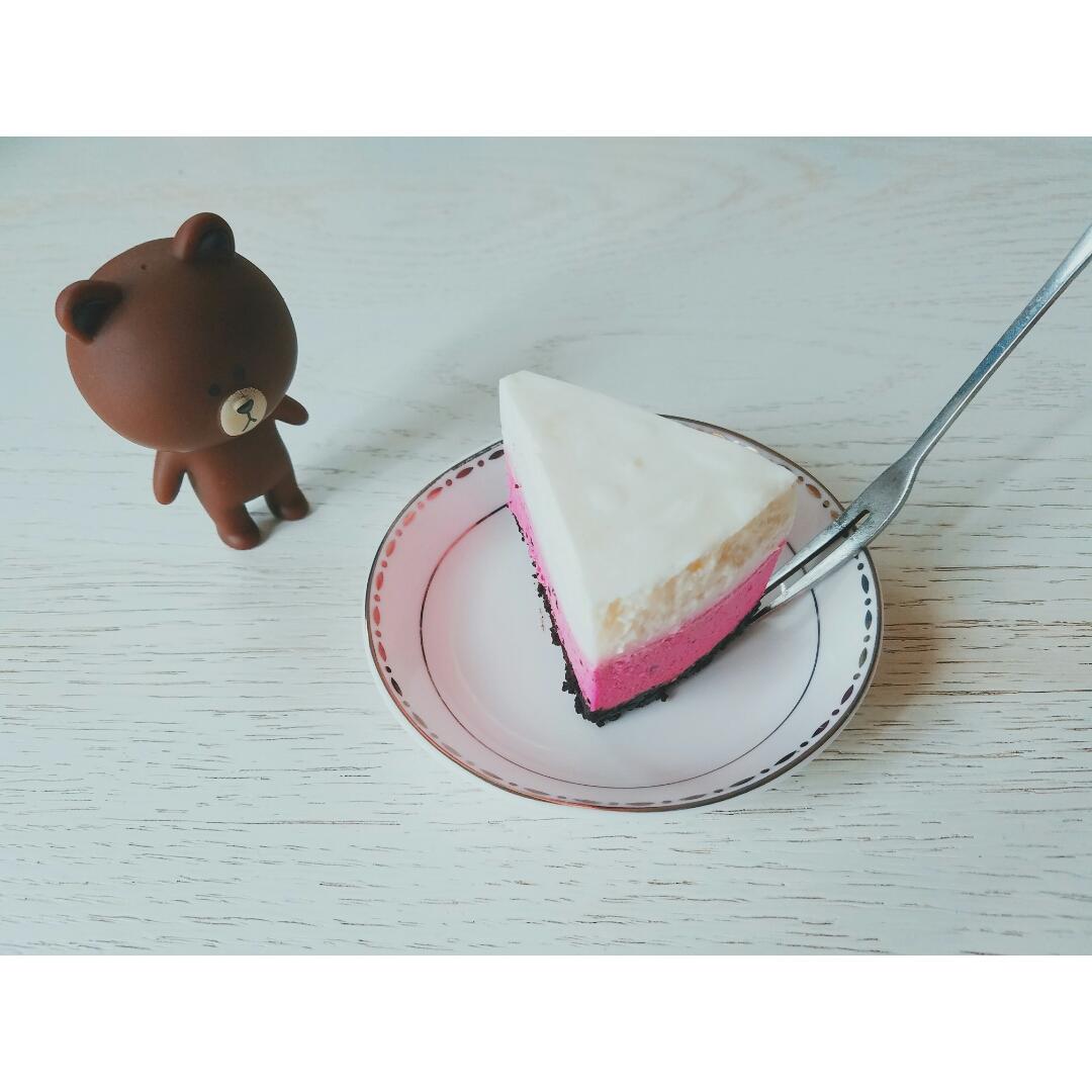 火龙果慕斯（小蛋糕）