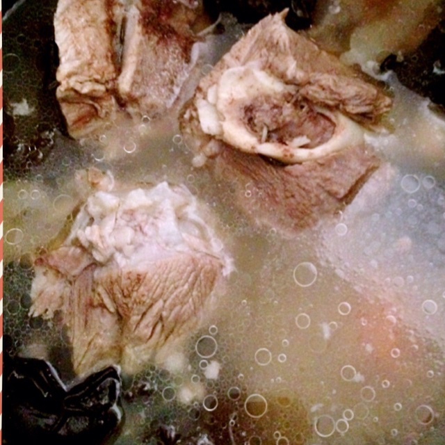 清凉补排骨汤
