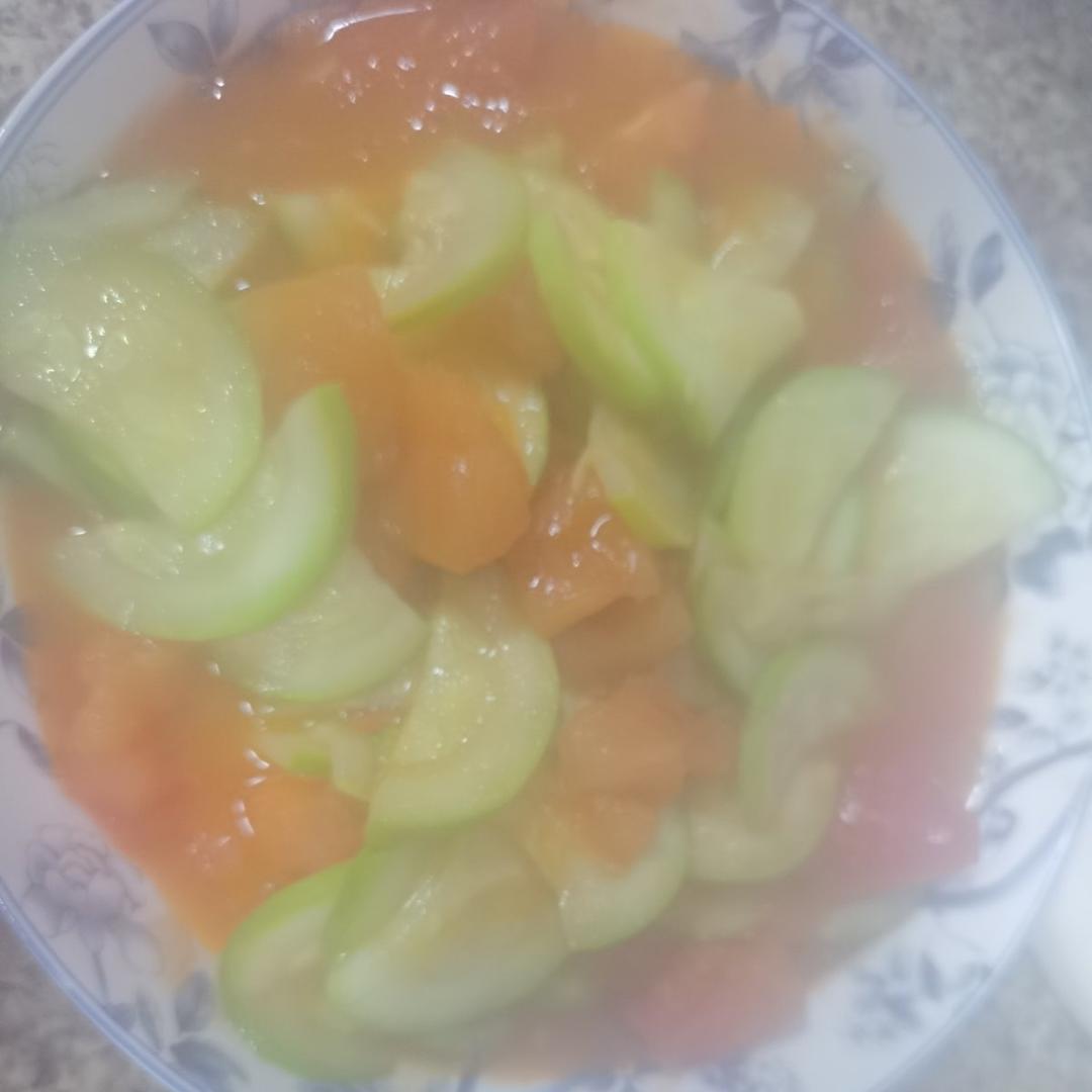 西红柿炒西葫芦