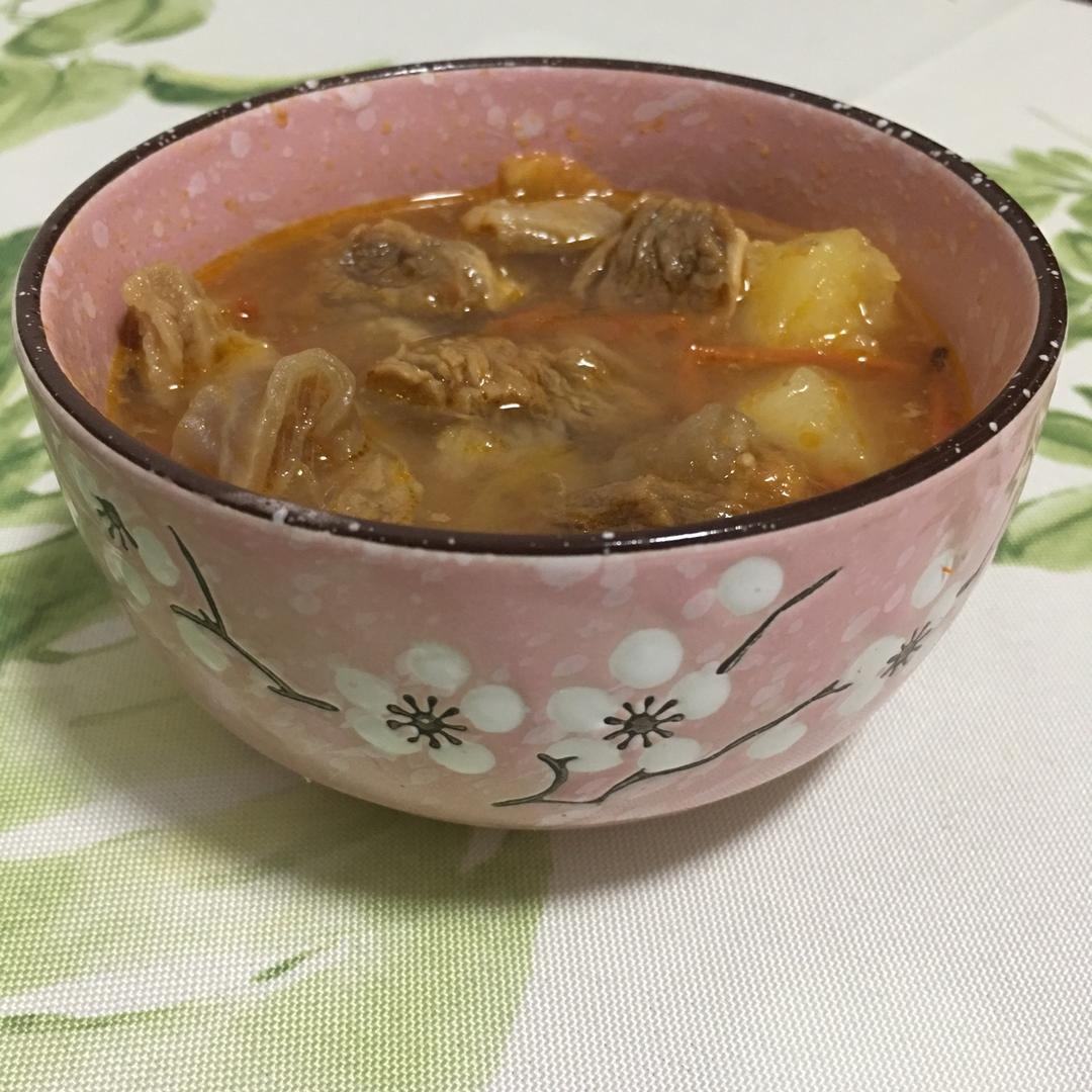番茄土豆炖牛腩