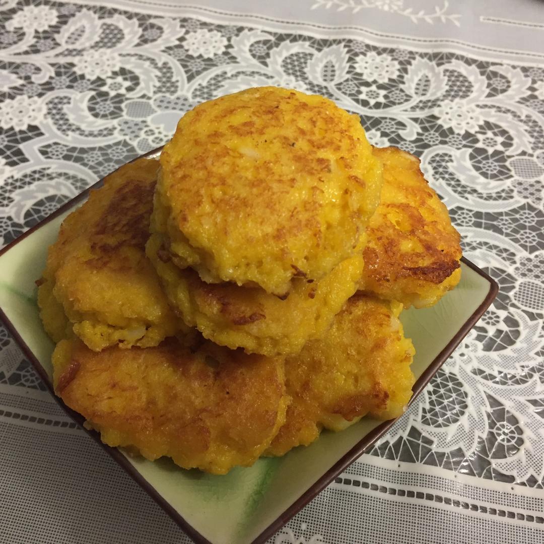 宝宝辅食：香煎鳕鱼饼（12m+）