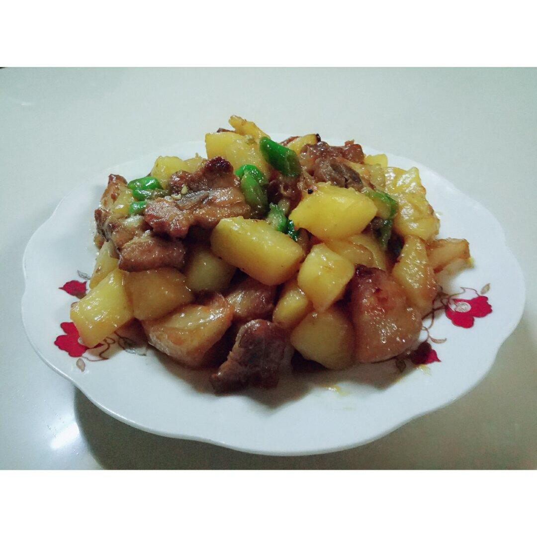 土豆小炒肉