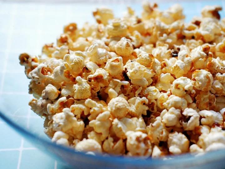 一招搞定小朋友的黄油焦糖爆米花，简单又好吃