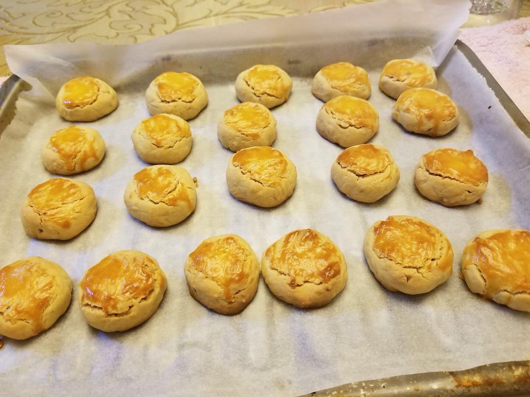 一口停不下花生酥