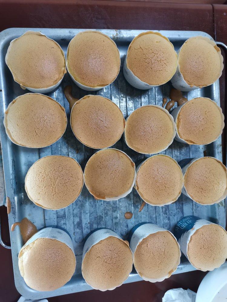 纸杯蛋糕 8寸戚风蛋糕的量