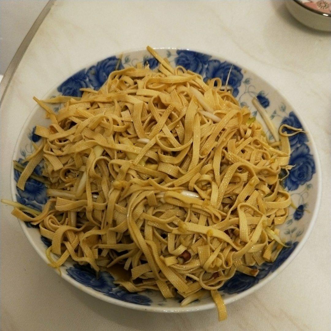 炝拌干豆腐丝