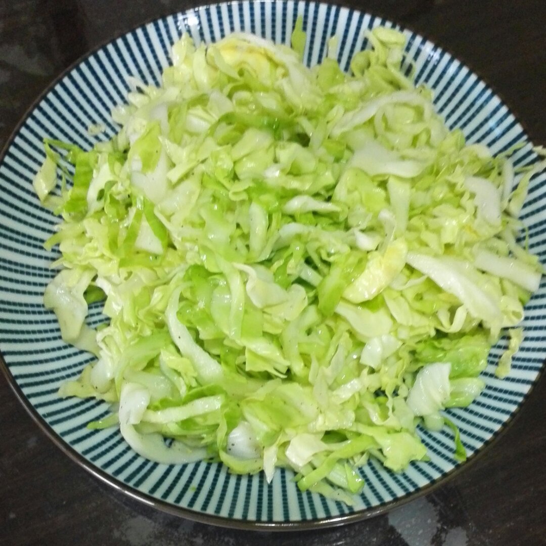 蔡澜的凉拌圆白菜——超快手低卡菜
