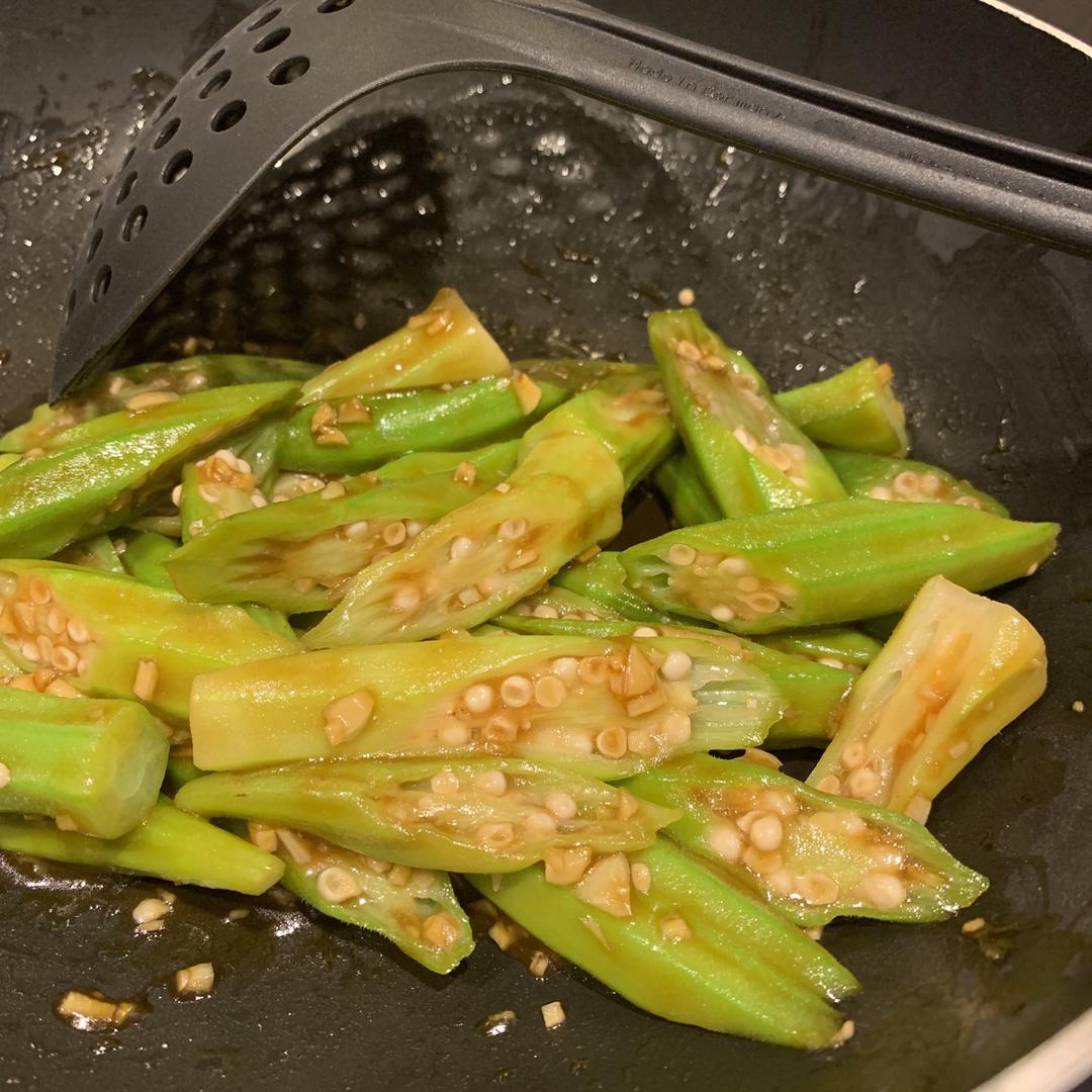 蚝油秋葵